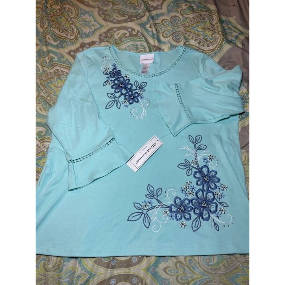 Alfred Dunner Blue Floral Embroidered Top